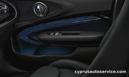 MINI CLUBMAN BLUE NOTE TOKYO EDITION