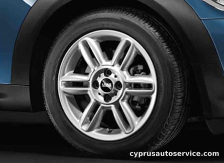 MINI JOHN COOPER WORKS CLUBMAN