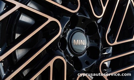 MINI COOPER SD CLUBMAN FINAL EDITION