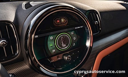 MINI JOHN COOPER WORKS CROSSOVER PREMIUM PLUS PACKAGE ESSENTIAL TRIM