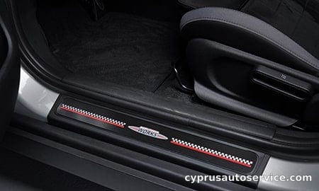 MINI JOHN COOPER WORKS CLUBMAN PREMIUM PLUS PACKAGE ESSENTIAL TRIM