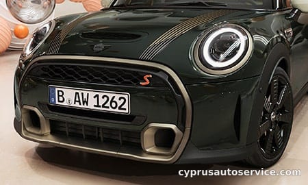 MINI COOPER RESOLUTE EDITION