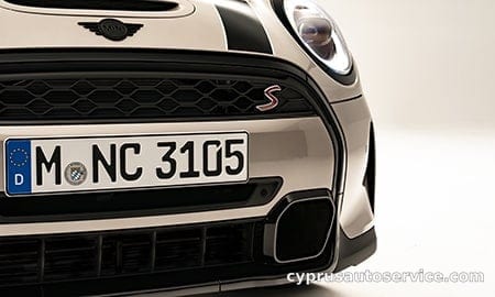 MINI COOPER S PREMIUM PLUS PACKAGE ESSENTIAL TRIM