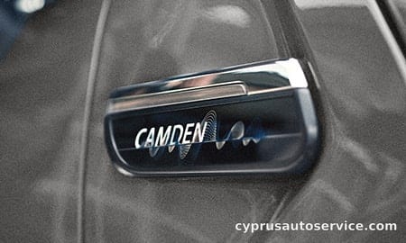 MINI COOPER CAMDEN EDITION