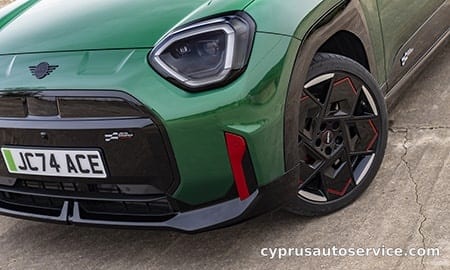 MINI JOHN COOPER WORKS ACEMAN E JOHN COOPER WORKS TRIM