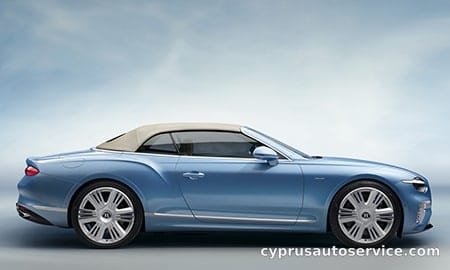 BENTLEY CONTINENTAL GTC V8 AZURE