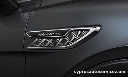 BENTLEY BENTAYGA V8 ATELIER EDITION