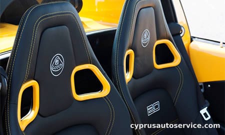 LOTUS ELISE 20TH ANNIVERSARY EDITION