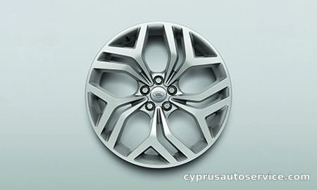 LAND ROVER RANGE ROVER EVOQUE EUCALYPTUS EDITION