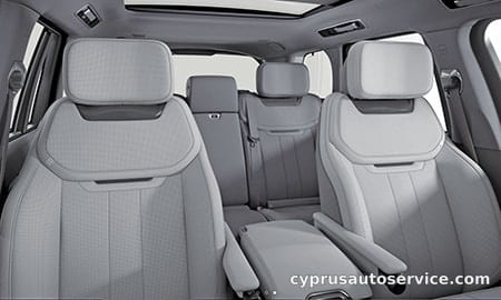 LAND ROVER RANGE ROVER SV LAUNCH EDITION SV INTREPID P530 STANDARD WHEELBASE