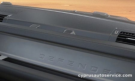 LAND ROVER DEFENDER 130 LAUNCH EDITION