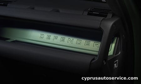 LAND ROVER DEFENDER 90 75TH LIMITED EDITION