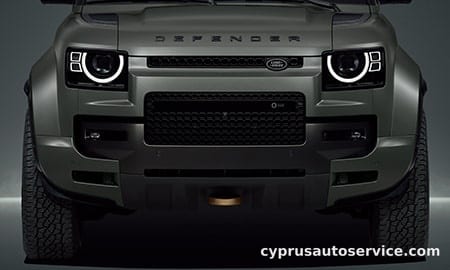 LAND ROVER DEFENDER OCTA EDITION ON