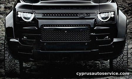 LAND ROVER DEFENDER OCTA BLACK