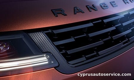 LAND ROVER RANGE ROVER SPORT SV CARBON P635