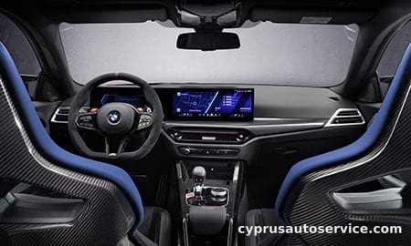 BMW M2 CS