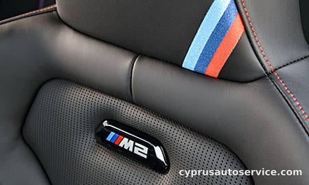 BMW M2 CS