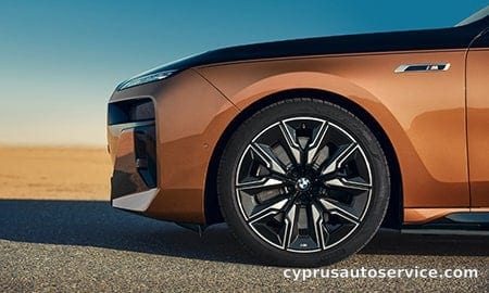 BMW i7 M70 X DRIVE