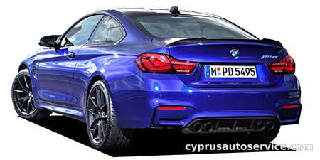 BMW M4 CS