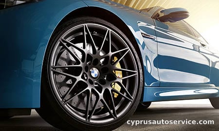 BMW M4 COUPE EDITION HERITAGE