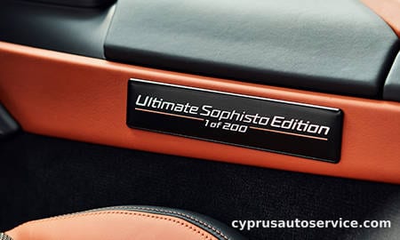 BMW i8 COUPE ULTIMATE SOPHIST EDITION