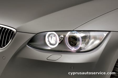 BMW 3 SERIES 320i