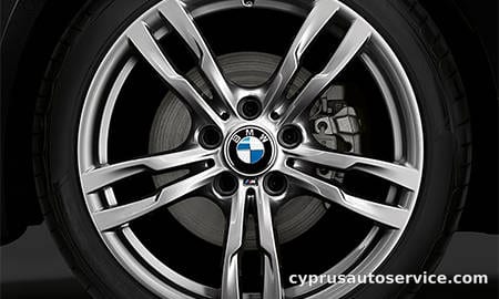 BMW 3 SERIES 320i TOURING STYLE EDGE X DRIVE
