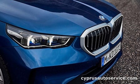 BMW 5 SERIES 523D X DRIVE TOURING M-SPORT