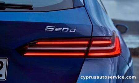 BMW 5 SERIES 523D X DRIVE TOURING M-SPORT