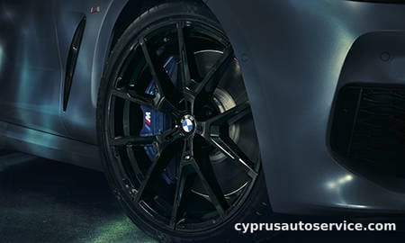 BMW 8 SERIES M 850i X DRIVE COUPE FIRST EDITION