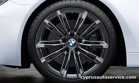 BMW 6 SERIES 640i COUPE M PERFORMANCE EDITION