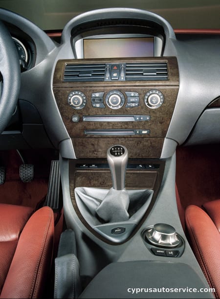 BMW 6 SERIES 650i CABRIOLET