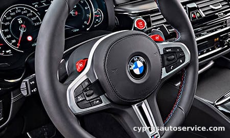 BMW M5 COMPETITION