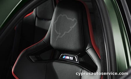 BMW M5 CS