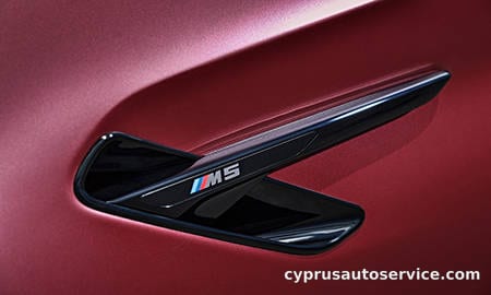 BMW M5 FIRST EDITION