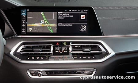 BMW X5 M50I