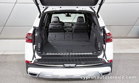 BMW X5 M50I