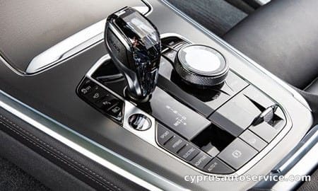 BMW X5 M50I