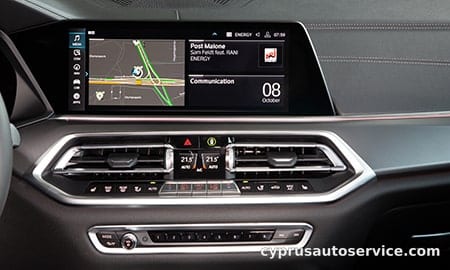 BMW X5 M50I