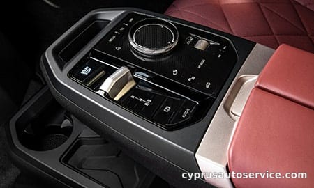 BMW iX X DRIVE 50