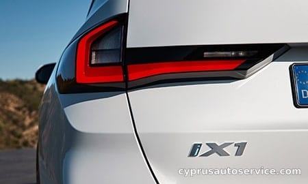 BMW iX1 X DRIVE 30 M SPORT