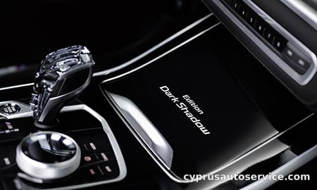 BMW X7 DARK SHADOW EDITION