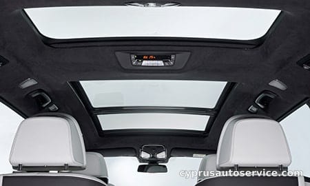 BMW X7 M50I