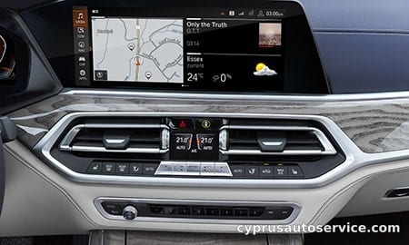 BMW X7 M50I