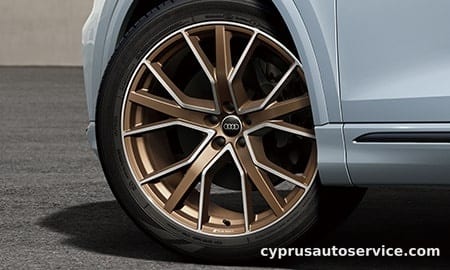 AUDI Q8 BRONZE EDITION