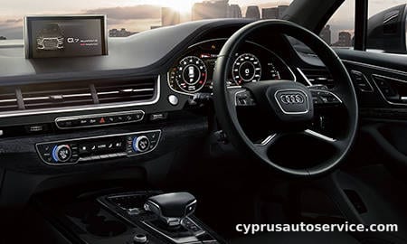 AUDI Q7 BLACK STYLING