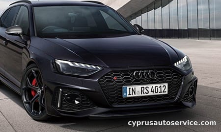 AUDI RS4 AVANT RS COMPETITION