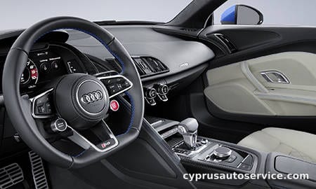 AUDI R8 V10 COUPE 5.2FSI QUATTRO