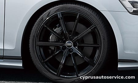 AUDI A8 GRAND TOURING LIMITED (PHEV)