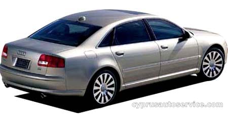 AUDI A8 3.7 QUATTRO